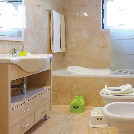 Villa Gale Papagaio - Fantastic Location Close To Gale Beach * Guia (Faro)